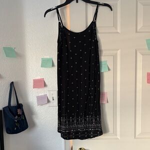 Elegant Black Patterned Dress